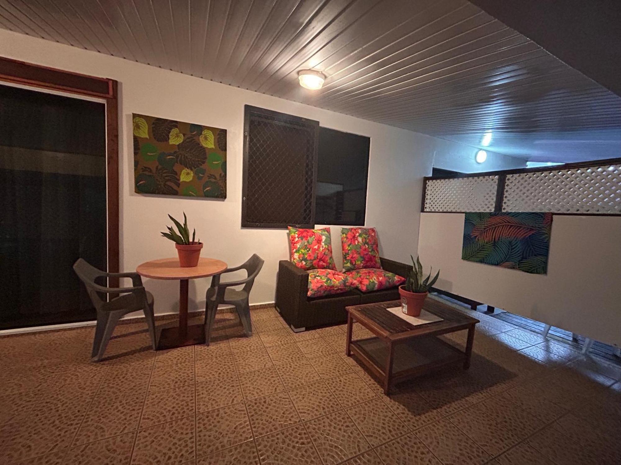 Chez Tamatuamai Hotel Аватору Екстериор снимка